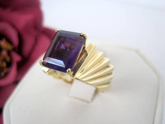 Purple Rhinestone Ring - Amethyst Gold Tone - Cocktail Ring Size 8