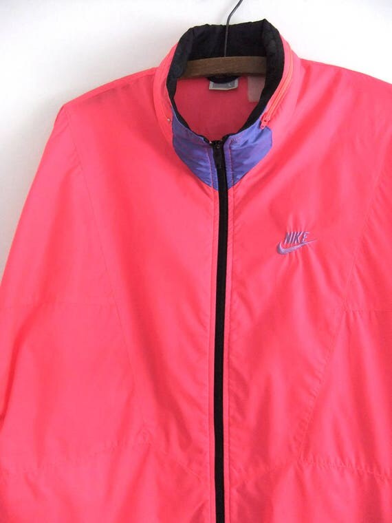 light pink nike windbreaker