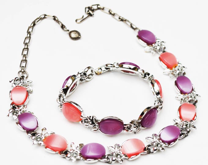 Thermoset necklace and bracelet set -Pink Purple plastic - silver tone Mid Century