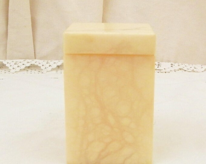 Vintage Mid Century Veined Alabaster Pipe Tobacco / Cigarette Rectangular Box, 1960s Stone Container, Retro Home Interior Decor, 1970s Box Vintage Mid Century Veined Alabaster Pipe Tobacco / Cigarette Rectangular Box, 1960s Stone Container, Retro Home Interior Decor, 1970s Box