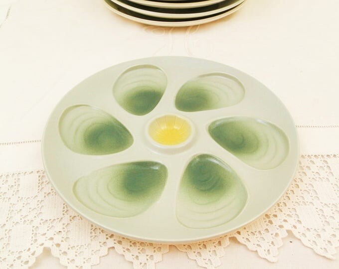 2 Vintage Mid Century Green and Yellow French Oyster Plates by Salins, Pair Seafood / Shellfish Accessory, Retro 1960s Serving Plate, Food 2 Vintage Mid Century Green and Yellow French Oyster Plates by Salins, Pair Seafood / Shellfish Accessory, Retro 1960s Serving Plate, Food
