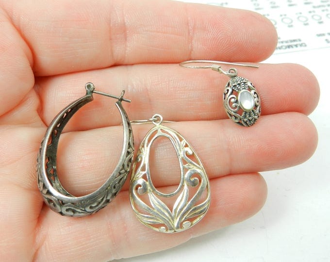 Vintage STERLING SILVER Earring Lot Single Pieces Single Silver 925 Earrings For Wear or Crafts Floral Design Dangle Earrings - Signed