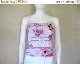 25% off SALE 90s floral camisole tank top