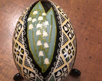 Lily of the Valley pysanka on chicken egg by The Pysanky Nest