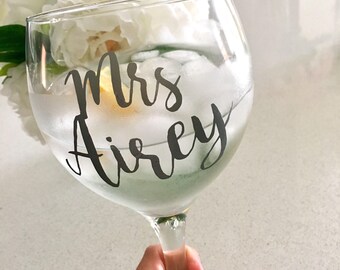 Personalised Gin Goblet, Named Gin Glass, Mum's Gin Glass, Personalised Cocktail Glass, Personalised Glass, Bridesmaid Glass, Bride Glass