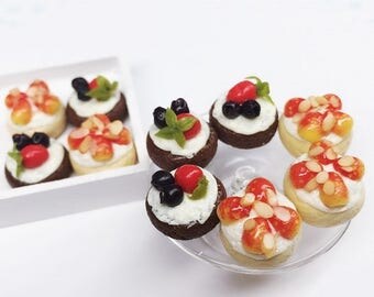 On Sale15% Miniature Fruit Cake 10pcs.,Miniature Sweet,Dolls House food,Miniature bakery,Miniature Cake,Dolls House Bakery,Miniature Jewelry