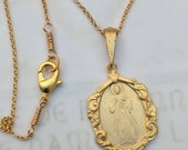 Necklace - Divine Mercy / Jesus I Trust In You! - 18K Gold Vermeil - 21x30mm + 18 inch 18K Gold Vermeil Chain