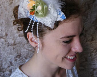 Bibi /Chapeau blue and green for the bride or bridesmaid with white lace and feathers