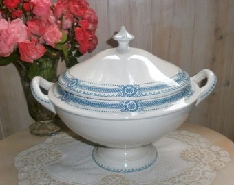 Antique french Sarreguemines Carina soup tureen Ironstone Blue Transferware - 19th century transferware Sarreguemines ironstone tureen "Carina" blue