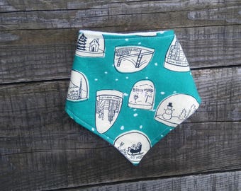 Bavoir bandana Boule de Neige bandana cadeau nouveau ne / Snow Globes christmas aqua baby Bandana bib bibdana Holidays Newborn gift