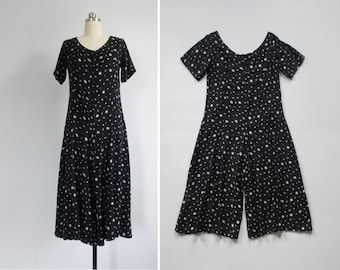 90s palazzo jumpsuit / vintage black & white romper / cropped wide leg jumpsuit / womens S - M