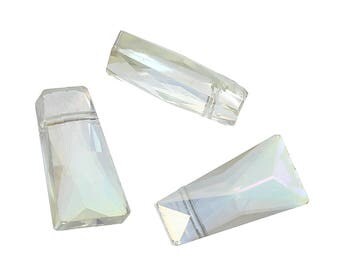 5 rectangular Champagne color glass beads