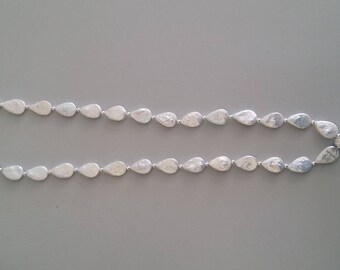 Freshwater Pearl Necklace with Baroque Pearl Pendant