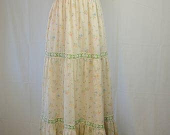 1970s Floral Maxi Dress // Gunne Sax Dress // Bohemian Dress // Vintage Boho Dress // 1970s Maxi Dress // Prairie Dress // Romantic Dress