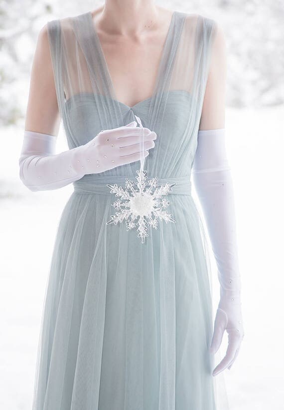 Winter Wedding Single Crystal Snowflake Hanging Bouquet For Winter Wedding Single Crystal Snowflake Hanging Bouquet For