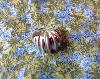 Vintage Silver Ring, Sterling Silver Ring, Clam Shell Ring, 80's Silver Ring