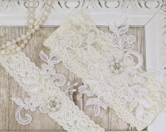 BEST SELLER Wedding Garter, Bridal Garter, Wedding Garter Set, Lace Bridal Garter Set, Ivory Bridal Garter Belt, wedding dress, prom, bridal