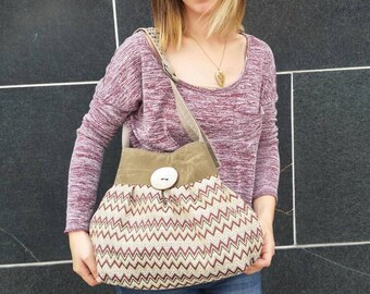 gift for women- gift idea- mothers day gift- gift for her- handmade- waxed canvas bags- waxed canvas fabric- statement- girlfriend gift