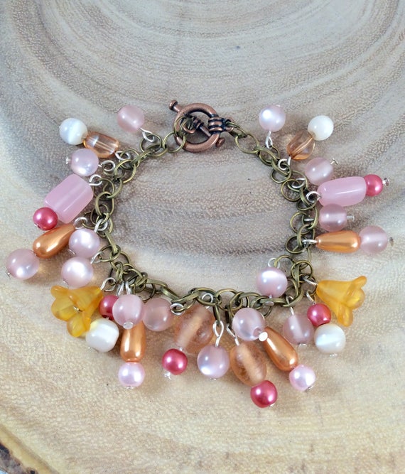 Charm bracelet Ladies bracelet Lucite flower Chunky