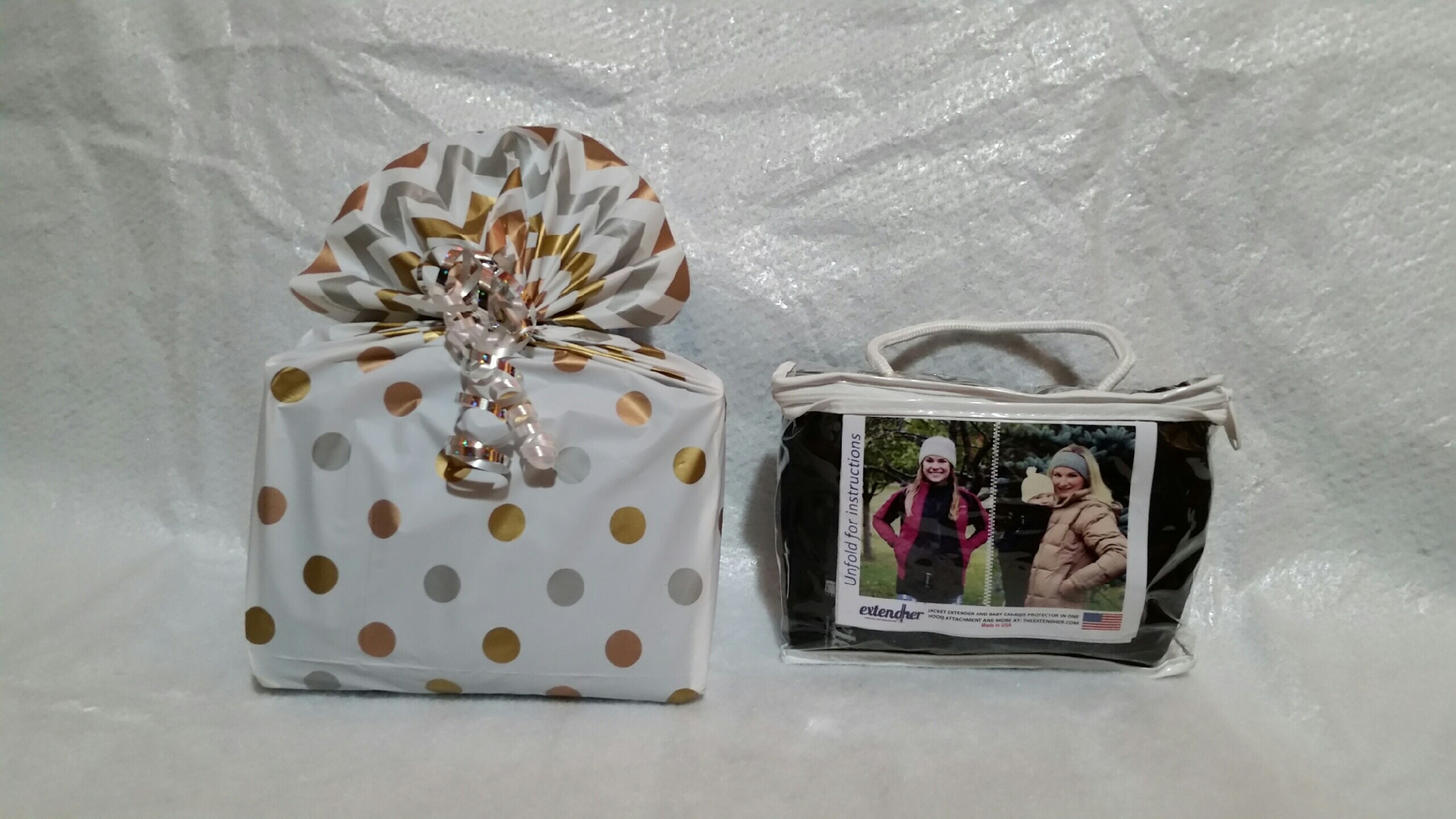 Maternity jacket extender / babywearing carrier cover.