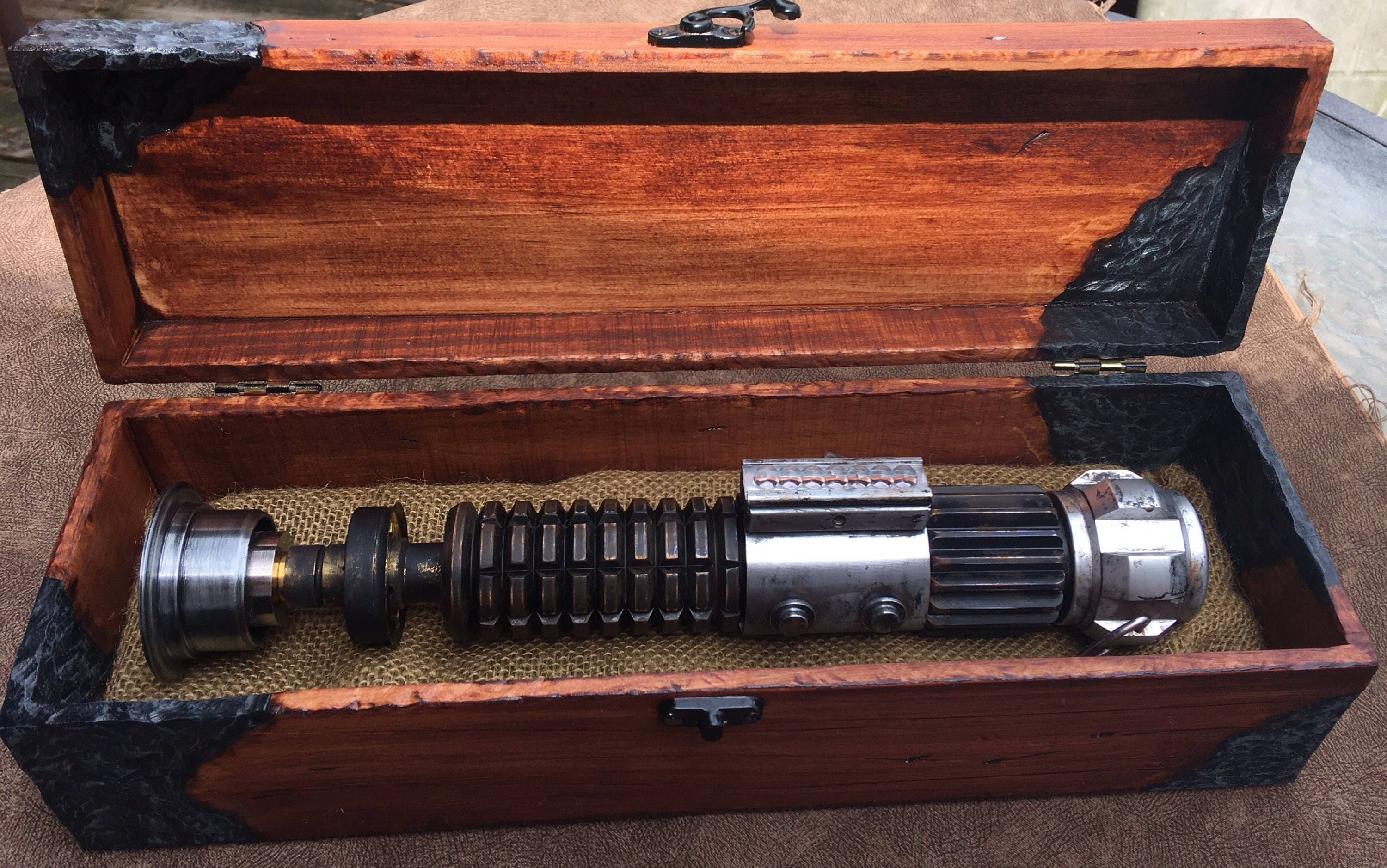 Star Wars Lightsaber Display Box