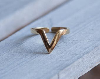 Chevron Ring, Minimalist Gold Ring, Adjustable Minimalist Ring, Minimalist Stacking Ring, Gold Stacking Ring, Gold Minimalist Ring