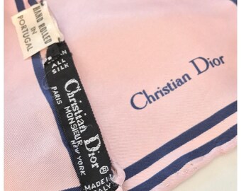 Authentic Gavroche Christian Dior Silk pocket square scarf - light pink navy blue trimmed - Signature Designer Carré - Hand Rolled - Luxury