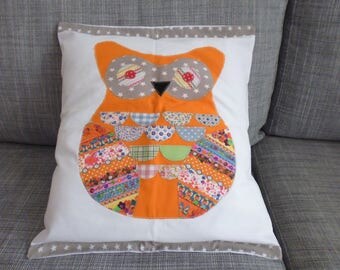 White Cushion cover multicolored OWL