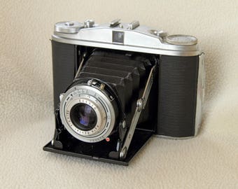 AGFA ISOLETTE 2 Film Camera - with case