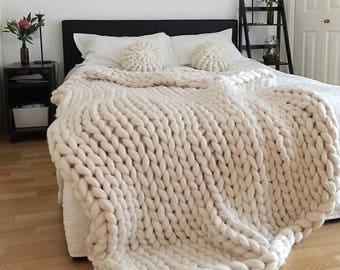 Chunky knit blanket, white blanket, chunky knit, chunky throw, Chunky blanket, Giant knit blanket, Knitted blanket, arm knitted blanket