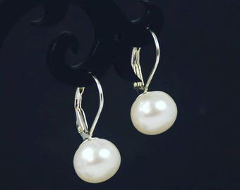 9mm Freshwater White Pearl 925 Sterling Silver Leverback Earrings E123