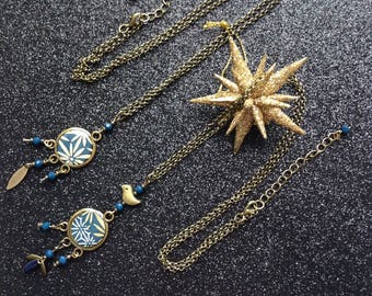 Necklace "Dreamcatcher" blue with golden flowers.