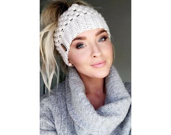 Messy Bun Beanie, Crochet Messy Bun Beanie, Top Knot Beanie, Bun Hat, Crochet Bun Hat, Ponytail Beanie, Ponytail Hat, Messy Bun hat, Linen