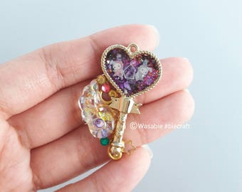 Biecraft: Sentimental Circus Shapoo Bezel Charm