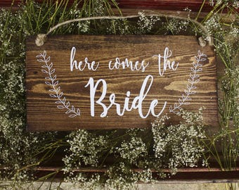 Here Comes the Bride Wedding Sign \\ Flower Girl Sign \\ Ring Bearer Sign