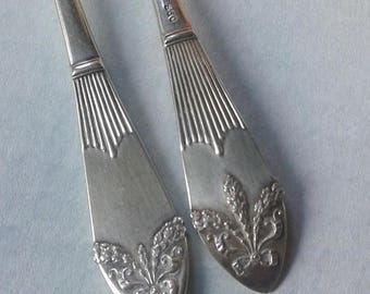 2 silver forks, 830 silver