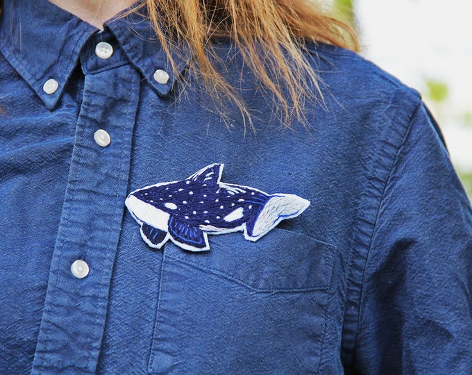 Whale brooch Embroidered brooch embroidery hand embroidered pin Woodland jewelry pin Woodland brooch Nature inspired pin Nature brooch pin