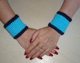 JEWELRY BRACELETS WRISTBANDS BLUE NAVY AND LIGHT BLUE CROCHET - MADE NEW