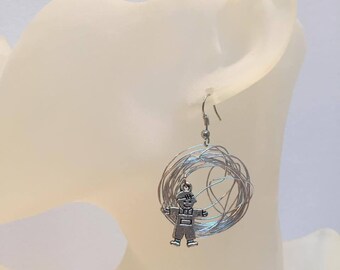 Aluminum silver wire with child-abstract charm earrings