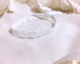 Simple necklace white lace Bohemian wedding/party/ceremony
