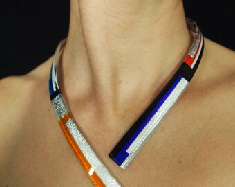 Necklace "Minimal Structure" saffron yellow and purple with silver foil