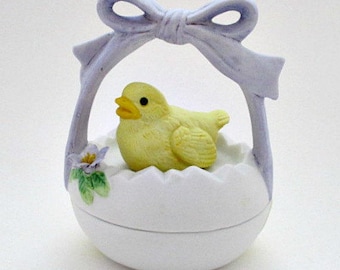 Lefton Chick in Basket Vintage Collectible Trinket Treasure Box