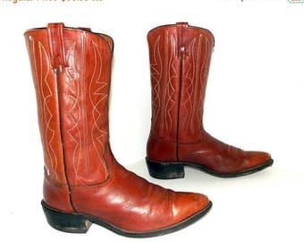 Vintage Acme brown cowboy boots size 10 D or cowgirl size 11.5