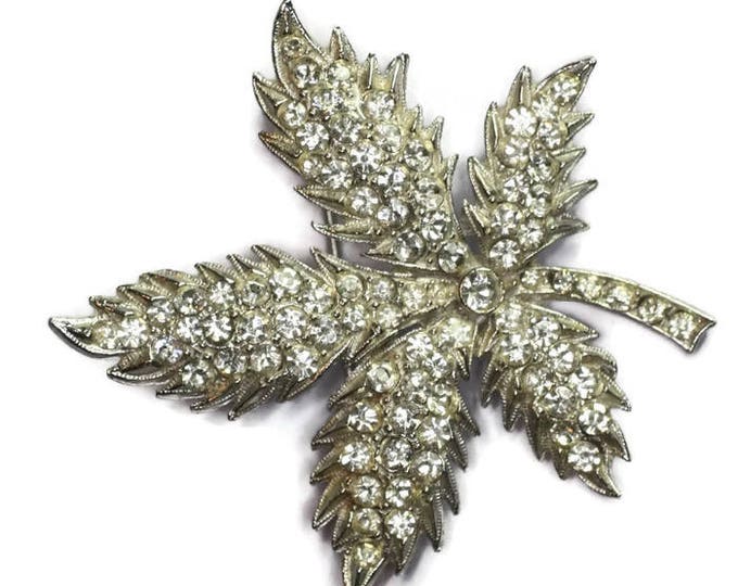 Clear Crystal Rhinestone Leaf Shaped Brooch Unsigned ORA Vintage