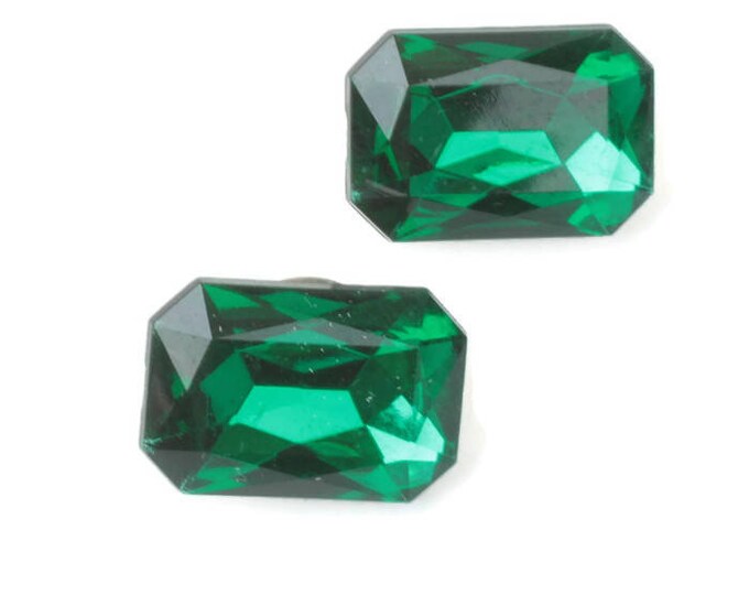 Emerald Green Faceted Glass Earrings Designer Carolee Original Card Vintage