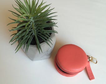 Corall Macaron coin purse made of leather