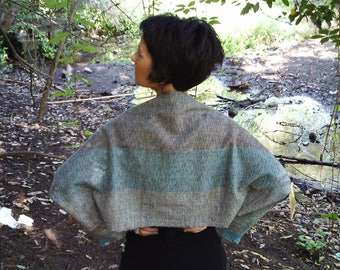 Coprispalle / kimono / arcobaleno / alpaca / seta / lana / cashmere / tessuto a mano / inverno / eco fashion