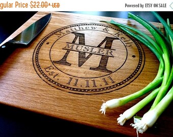 ON SALE Personalized Cutting Board, Engraved Cutting Board, Personalized Wedding Gift, Wedding Gift, Housewarming Gift, Anniversary Gift