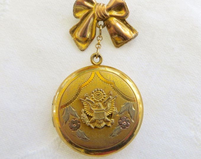 Gold Filled Military Locket, WW ll US Army Locket, Vintage Sweetheart Locket. Military Jewelry