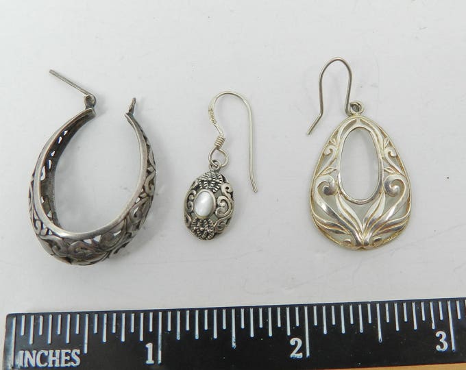 Vintage STERLING SILVER Earring Lot Single Pieces Single Silver 925 Earrings For Wear or Crafts Floral Design Dangle Earrings - Signed